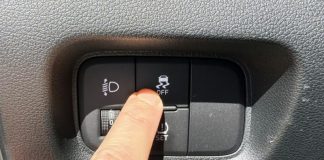 Чому навіть влітку може знадобитися вимкнути систему стабілізації ESP