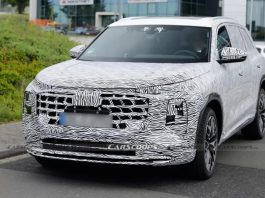 Audi готує оновлення великого бензинового кросовера Q6 (ФОТО)