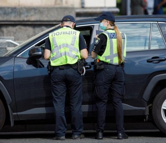 Водіям на замітку: що робити при отриманні протоколу від патрульних