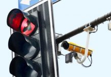 В Україні автоматизують штрафи за проїзд на червоне світло