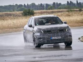 BMW iX3 нового покоління з’явиться у двох варіантах кузова
