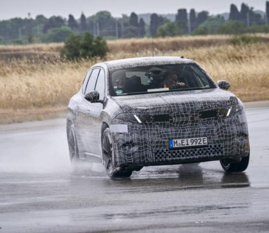 BMW iX3 нового покоління з’явиться у двох варіантах кузова