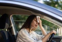 Спека в машині: як знизити температуру в салоні й уберегти техніку
