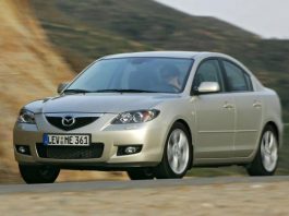 Експерти назвали недоліки хетчбека Mazda 3