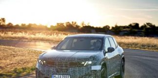 BMW впроваджує автоматичне включення поворотників у нових моделях
