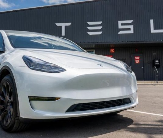 Ринок електромобілів в Україні: Tesla обігнала Nissan Leaf у популярності