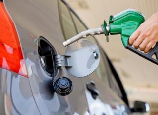 Ціни на пальне зростуть на 10-15%: що стане дорожчим у першу чергу