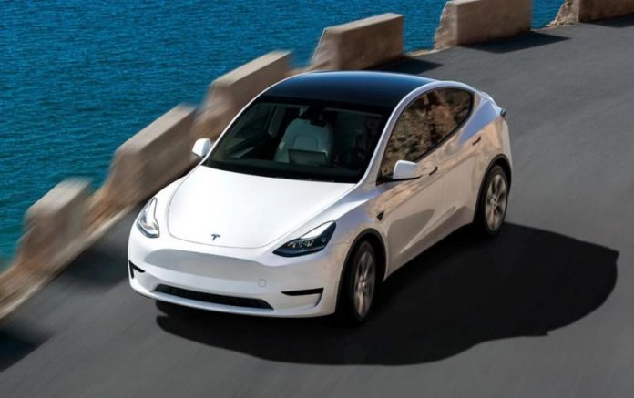 Tesla втрачає позиції в Європі: продажі впали на третину