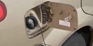 Автоексперт перерахував помилки, які призводять до перевитрати палива