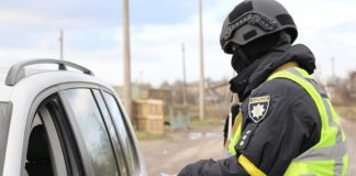 Правила зупинки авто і перевірки військових документів під час воєнного стану