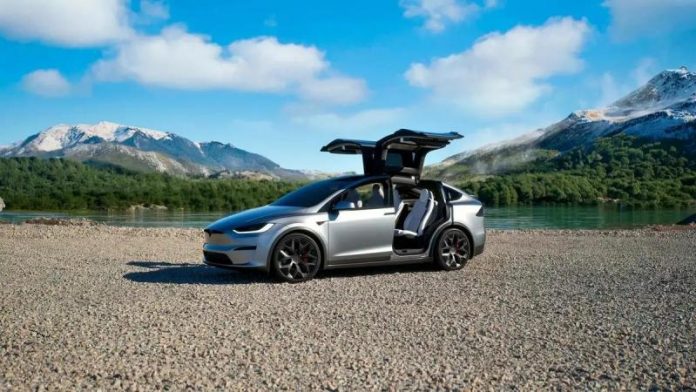 Tesla оновила Model S та Model X: новий дизайн, покращена підвіска і адаптивні фари
