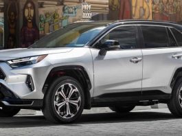Toyota RAV4 обійшов Tesla Model Y і став найпопулярнішим авто у світі