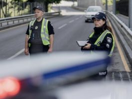 Коли поліція може обмежитись усним зауваженням за порушення на дорозі