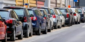 Названо найнебезпечніші місця для паркування автомобіля