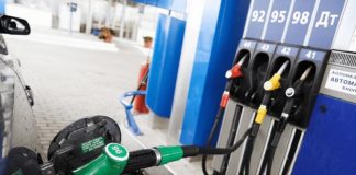 Чому влітку авто витрачає більше пального і як знизити витрати