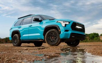 Toyota Sequoia 2026 отримала оновлення салону і нові кольори (ФОТО)