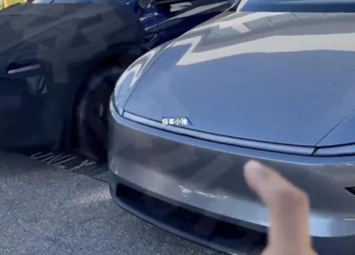 На відео показали бюджетну версію Tesla Model Y 2026