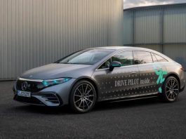 EQS із запасом 1000 км: Mercedes тестує твердотільні акумулятори