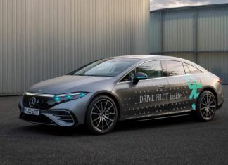EQS із запасом 1000 км: Mercedes тестує твердотільні акумулятори
