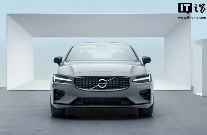 Volvo запустила продаж оновленого S60 2026 року