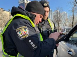 Що зробити, щоб рідше зупиняла поліція: перевірені способи