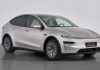 Подовжений Tesla Model YL повністю розкритий на фото