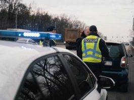 Чому залишати авто з відкритим вікном небезпечно і карається штрафом