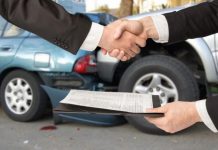 Чи потрібно носити з собою паперовий страховий поліс в Україні
