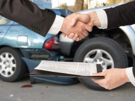 Чи потрібно носити з собою паперовий страховий поліс в Україні