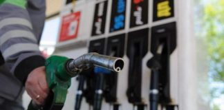 Названо 8 звичок, які допоможуть економити паливо