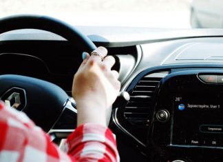 Що повинно бути в кожному автомобілі: від запасного колеса до вогнегасника