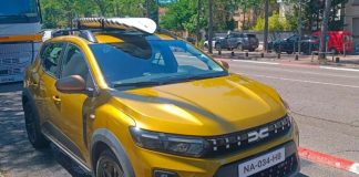Оновлена Dacia Sandero вперше показана без камуфляжу