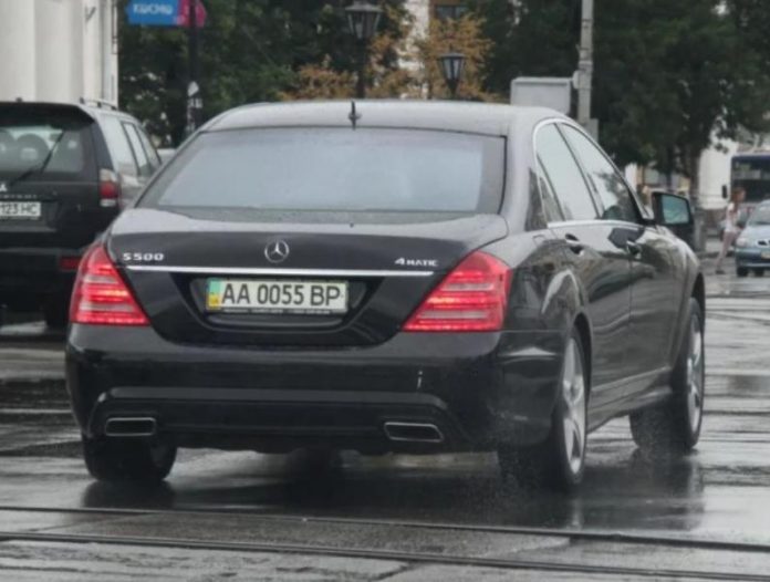 В Україні почастішали випадки “клонування авто”: водії отримують чужі штрафи