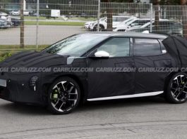 Kia EV4 GT уперше помітили під час тестового заїзду