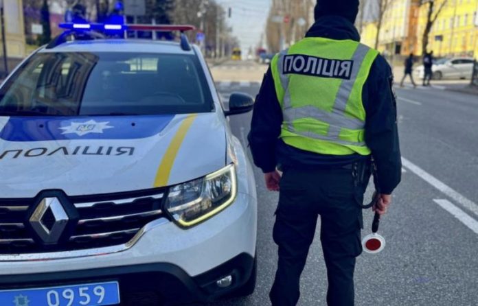 Чому поліція може зупинити авто навіть без порушення ПДР