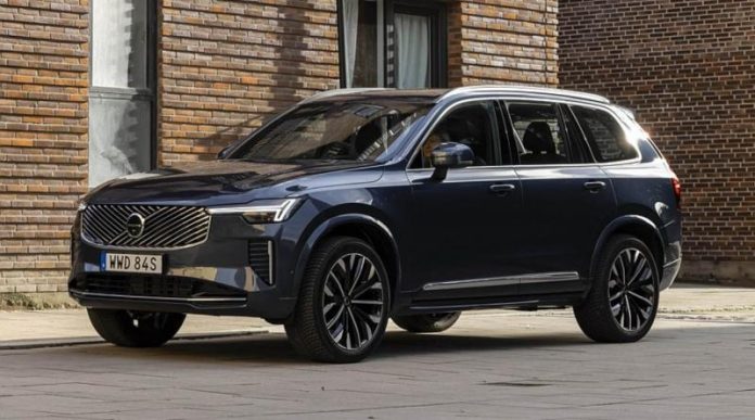 Volvo оновила XC90 замість повної заміни на електричний EX90