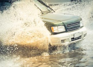Що шкодить вашому авто під час дощу та вологості Що шкодить вашому авто під час дощу та вологості