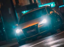Поліція масово штрафує за неправильні фари: які лампи заборонені