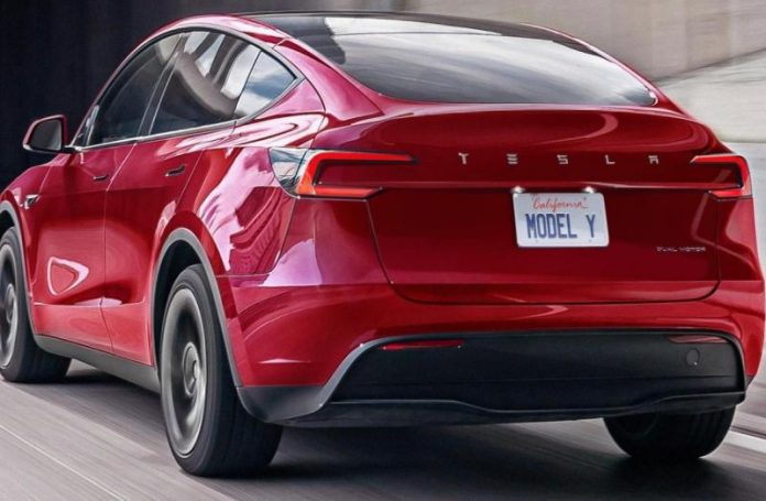 Tesla вперше офіційно назвала ресурс акумуляторів своїх електромобілів