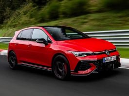 Volkswagen не відмовиться від ДВЗ: бензиновий Golf продаватимуть до 2035 року
