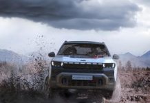 Оновлений Jeep Compass 4xe показали на офіційних фото