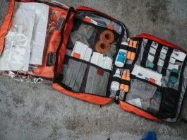 Обов’язковий чек-лист: що має бути в автомобільній аптечці