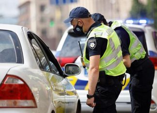 Нестандартна поведінка і зовнішній вигляд: що привертає увагу патрульних