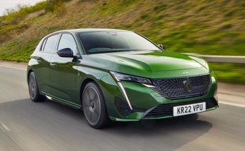 Peugeot 308 2026 показали на перших рендерах