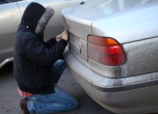 Чим загрожують забруднені номерні знаки і як цього не допустити