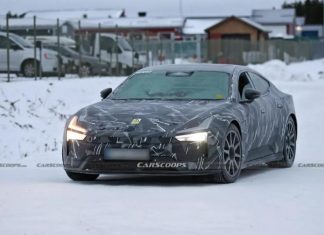 Новий електромобіль Polestar 5 був помічений на тестах