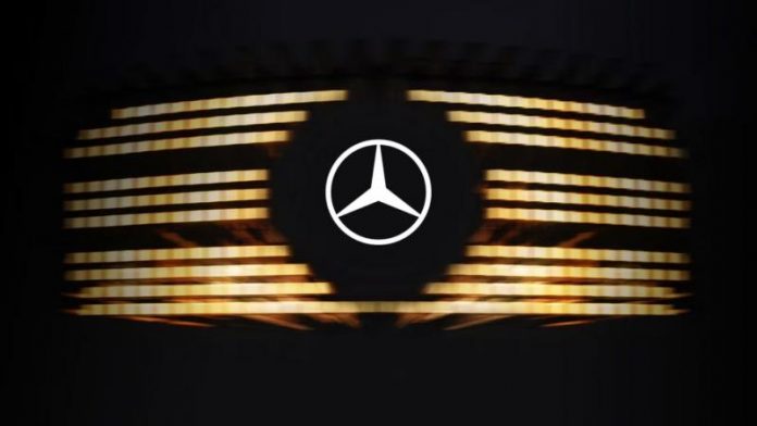 Mercedes-Benz анонсував новий кросовер GLC на заміну невдалому EQC