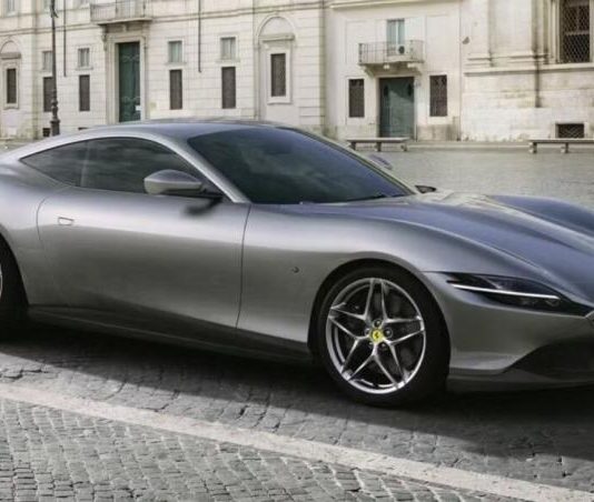 Наступник Ferrari Roma може дебютувати під ім’ям Amalfi (Фото)