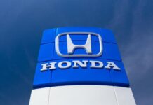 Honda та Acura під розслідуванням у США через поломки двигунів та пожежі