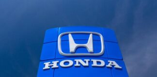 Honda та Acura під розслідуванням у США через поломки двигунів та пожежі